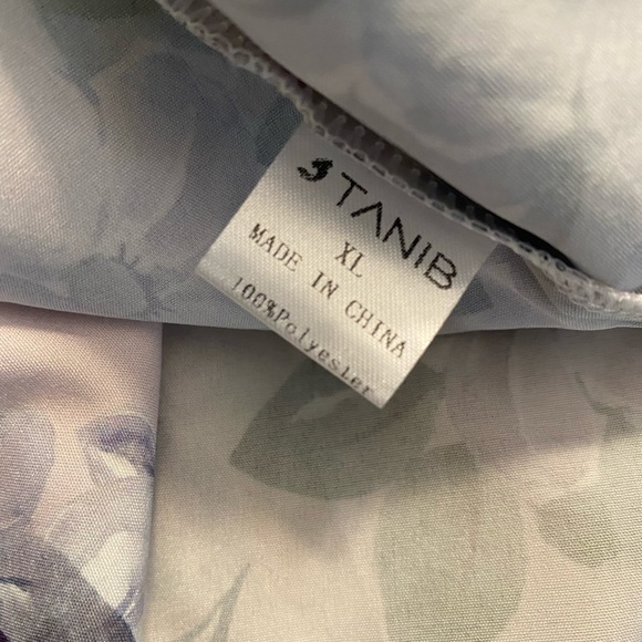 Stanib purple floral print silky feel romper XL - Picture 11 of 11